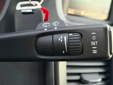 VOLVO V40 2015 1.6D E5 Garantie 12 Luni Rate Avans 0 Doar Cu