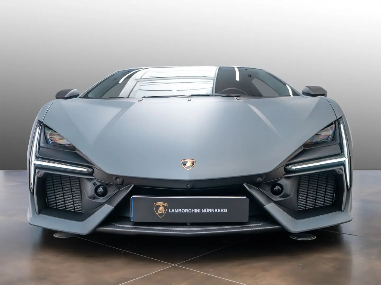 Revuelto Grigio Vulcano   Lamborghini Nürnberg