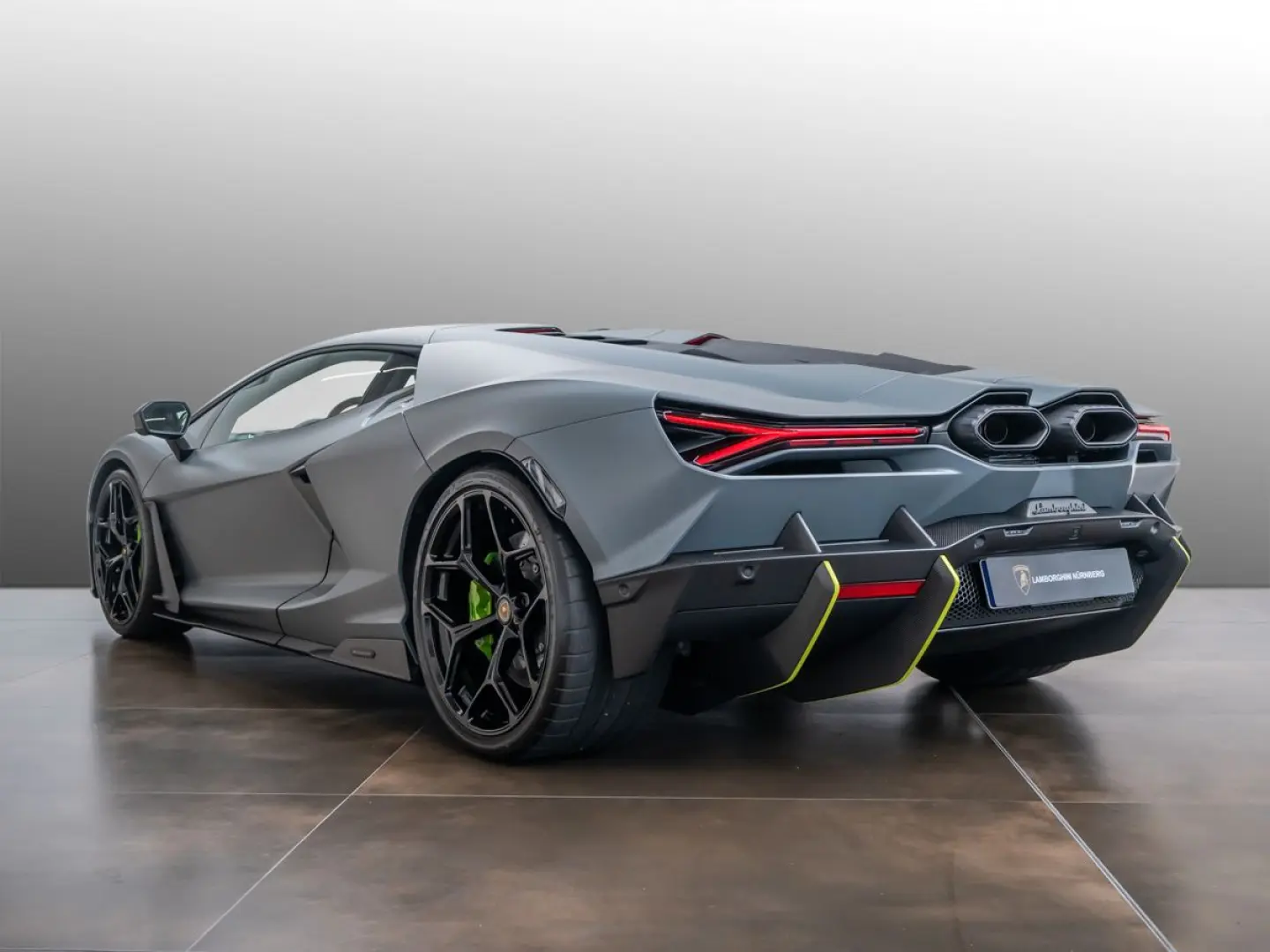 Revuelto Grigio Vulcano   Lamborghini Nürnberg