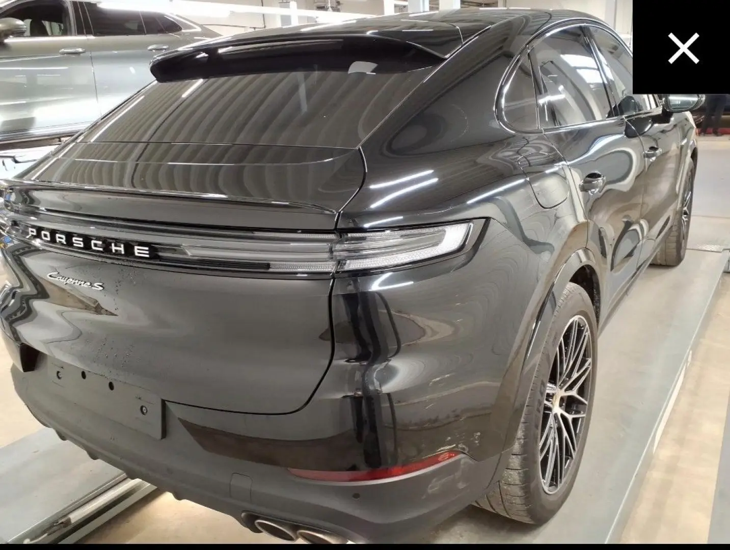 Cayenne Coupe S E-Hybrid HAL PDCC HeadUp 18Wege