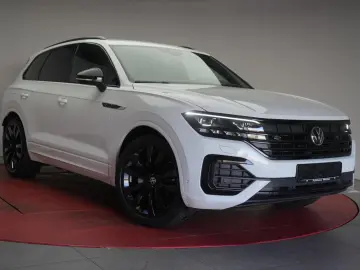 Touareg 3.0 V6 TDI 4Motion R line Leder ACC Kame