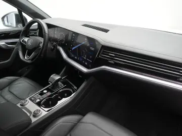 Touareg 3.0 V6 TDI 4Motion R line Leder ACC Kame