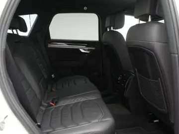 Touareg 3.0 V6 TDI 4Motion R line Leder ACC Kame