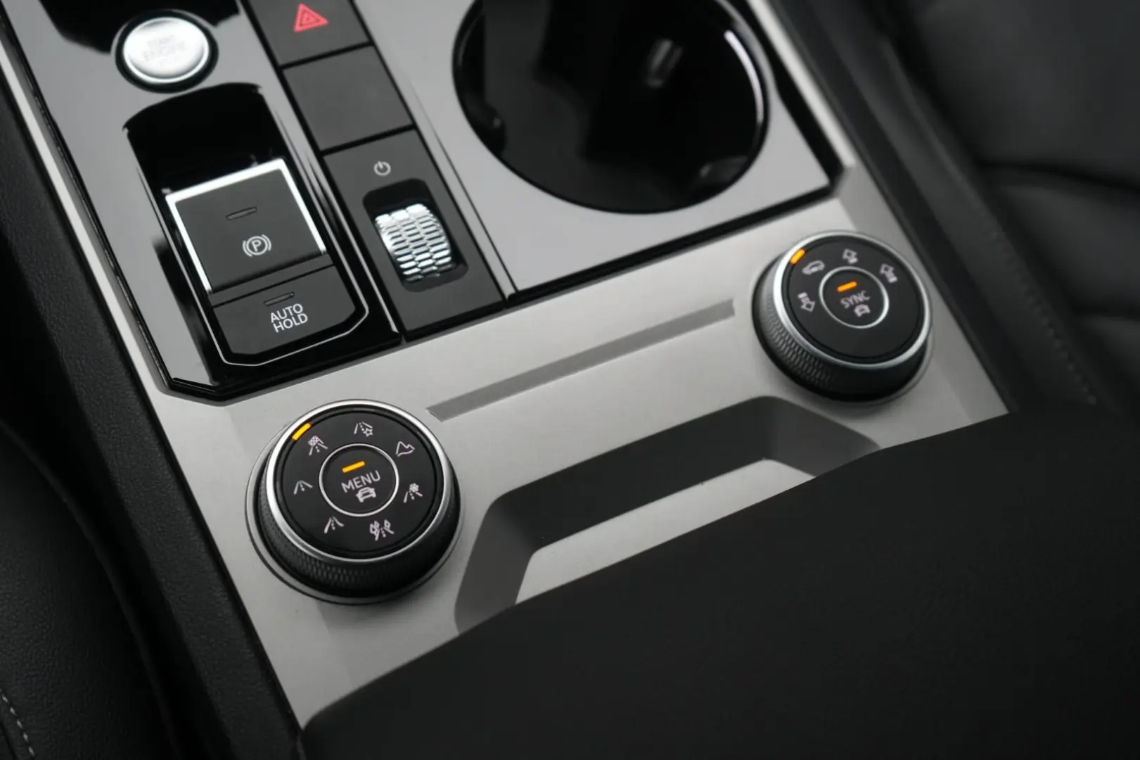 Touareg 3.0 V6 TDI 4Motion R line Leder ACC Kame