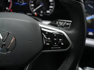 Touareg 3.0 V6 TDI 4Motion R line Leder ACC Kame