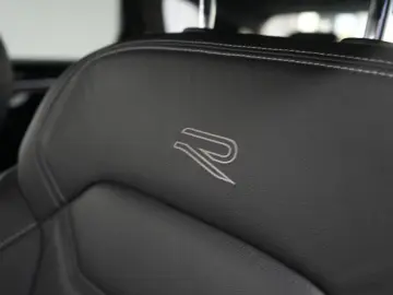 Touareg 3.0 V6 TDI 4Motion R line Leder ACC Kame