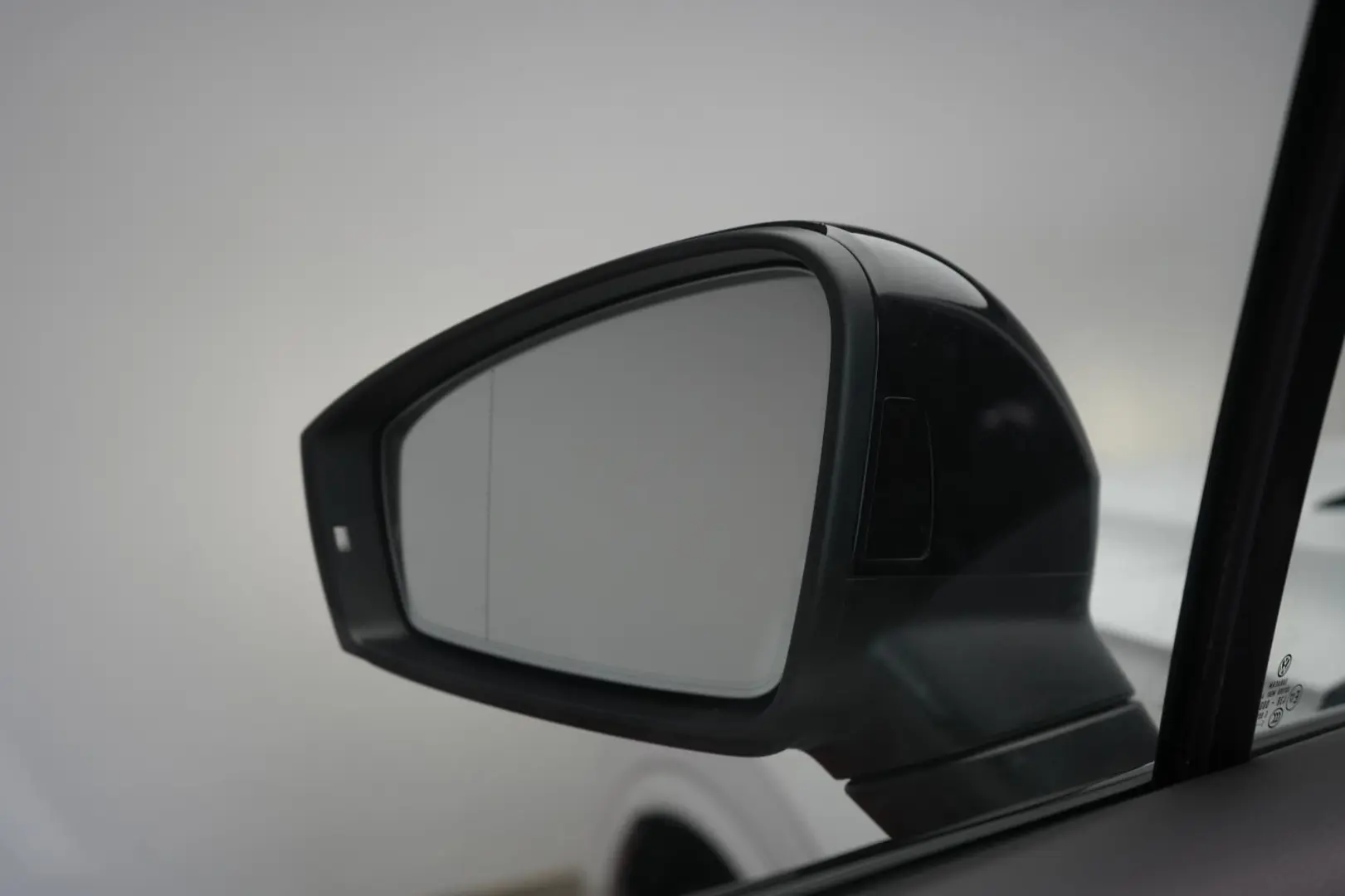 Touareg 3.0 V6 TDI 4Motion R line Leder ACC Kame