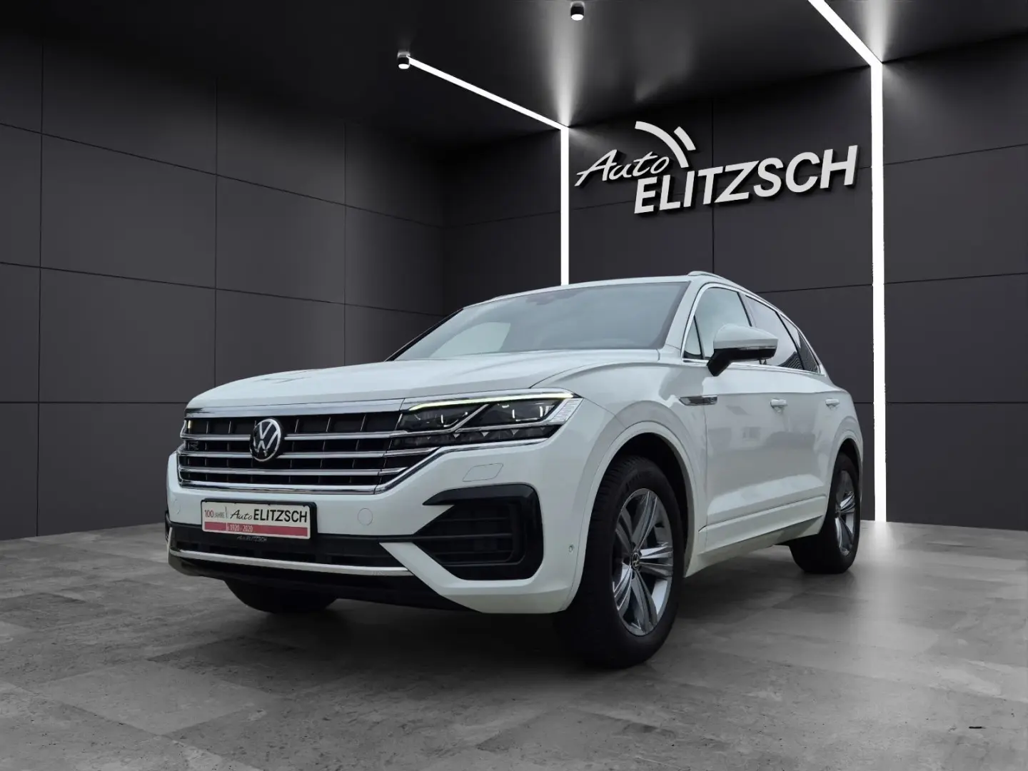 Touareg TDI R-Line 4M Matrix Luft Navi Pano Lede