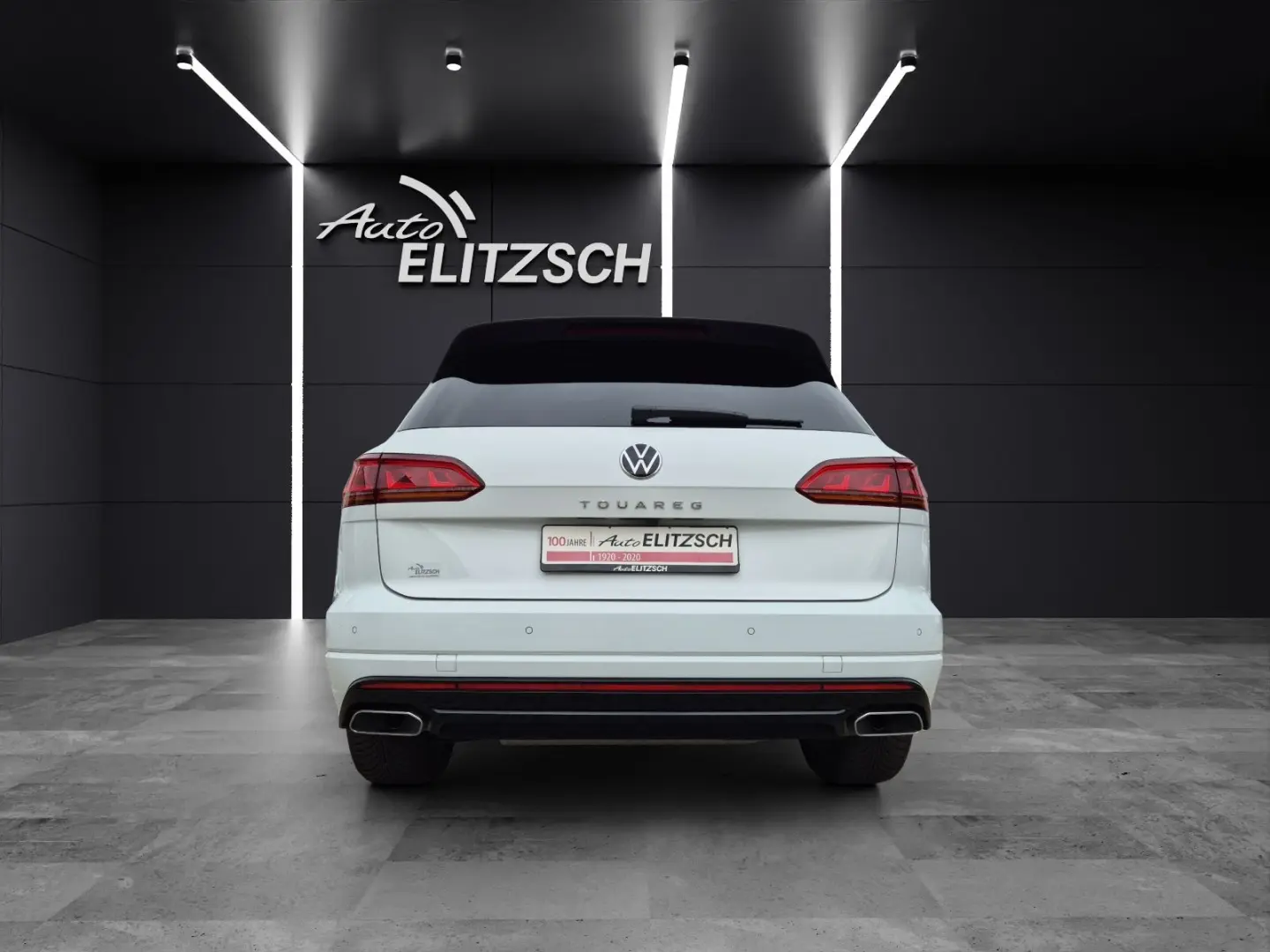 Touareg TDI R-Line 4M Matrix Luft Navi Pano Lede