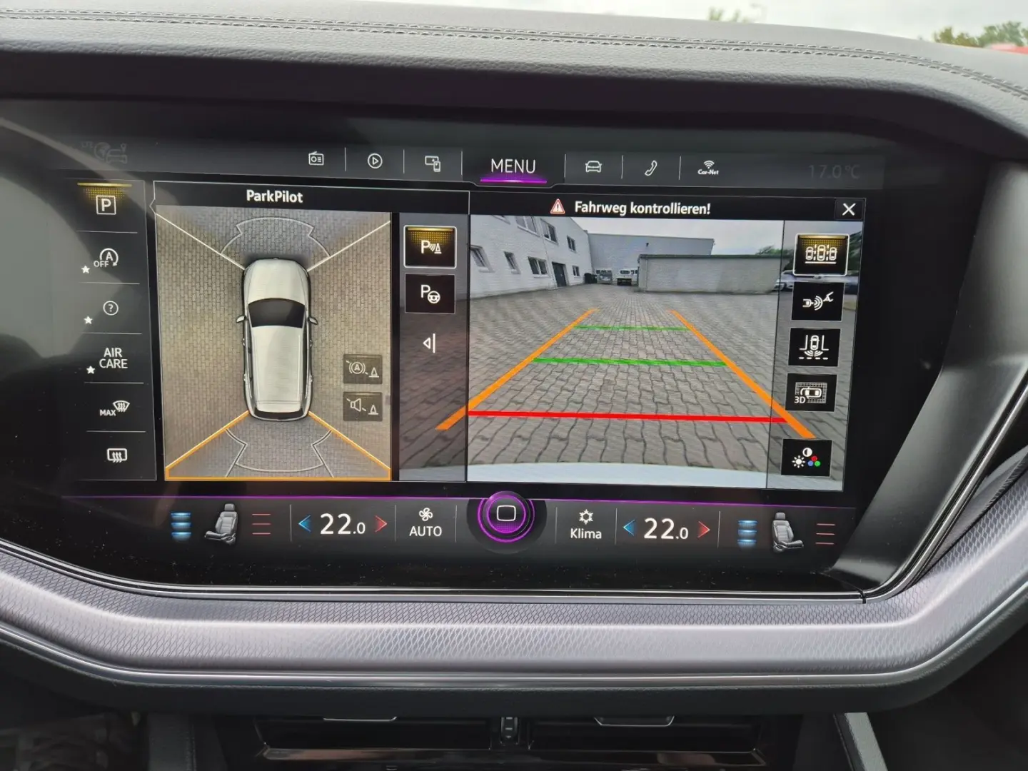 Touareg TDI R-Line 4M Matrix Luft Navi Pano Lede