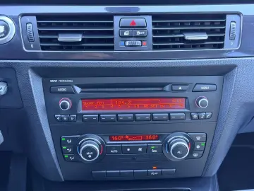 BMW Seria-3 2011 2.0D E5 Garantie 12 Luni Rate Avans 0 Doar