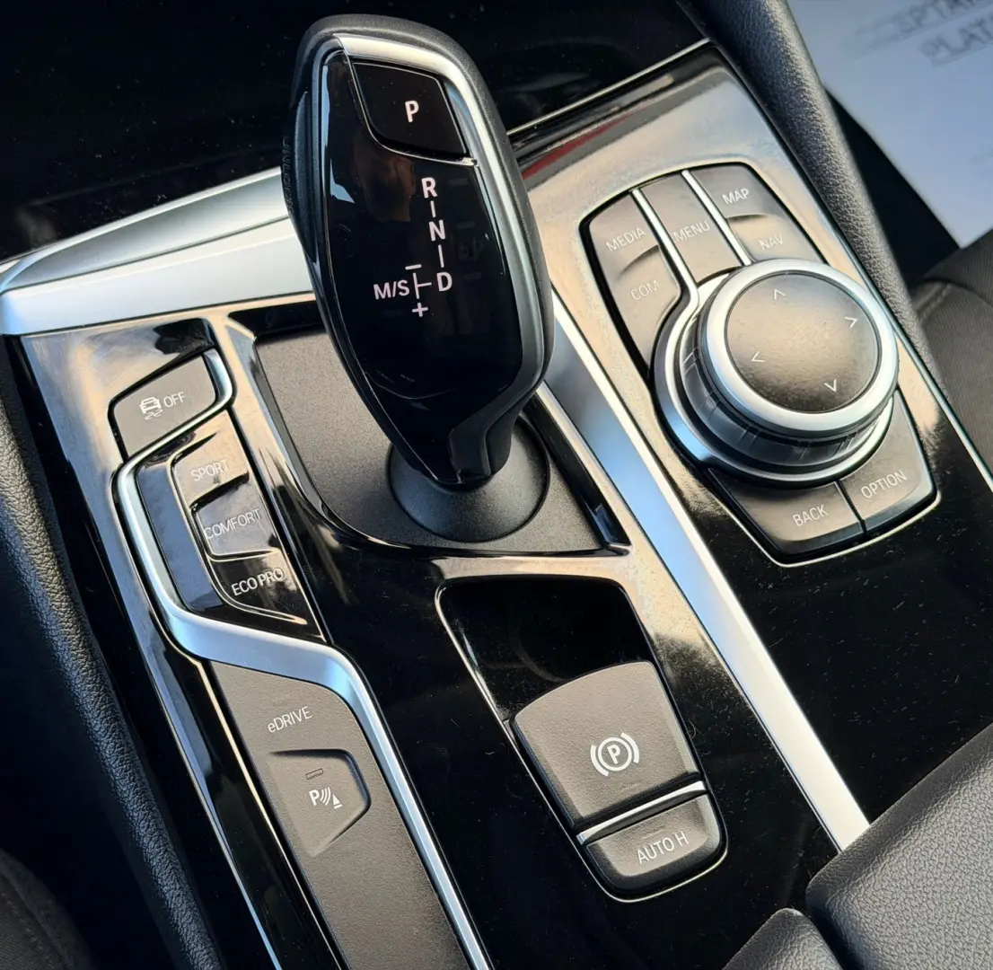 BMW Seria 5 2019 2.0 Hybrid E6 Garantie 12 luni Rate Avans 0