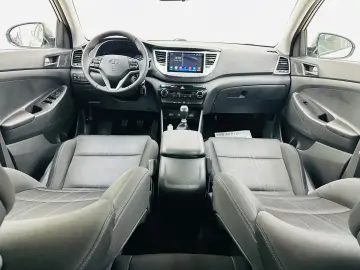 HYUNDAI TUCSON 2015 1.7D E6 GARNTIE 12 LUNI Rate Avans 0 Doa