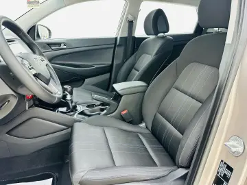 HYUNDAI TUCSON 2015 1.7D E6 GARNTIE 12 LUNI Rate Avans 0 Doa