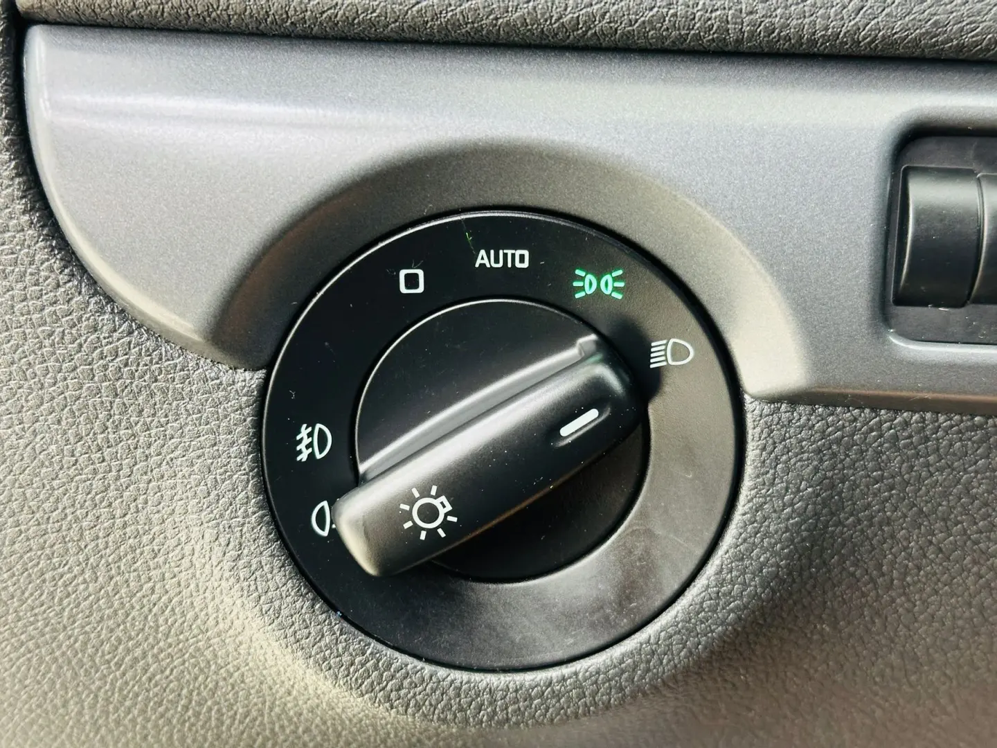 SKODA YETI 2012 1.6D E5 Rte Avans 0 Doar Cu Buletinul