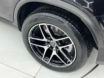 MERCEDESBENZ Glc-coupe 2017 2.0i HYBRID E6 GLC 350E 4X4 Gara