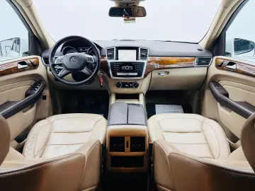 MERCEDESBENZ Ml 2013 3.0D E6 Rate Avans 0 Doar cu Buletinul