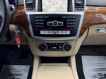 MERCEDESBENZ Ml 2013 3.0D E6 Rate Avans 0 Doar cu Buletinul