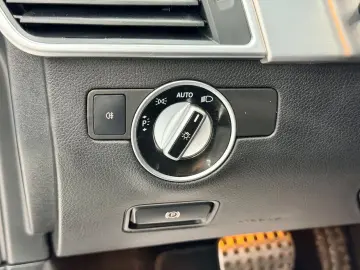 MERCEDESBENZ Ml 2012  2.2.D E6 Garantie 12 Luni Rate Avans 0