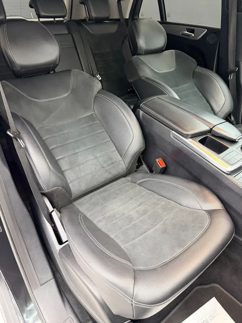 MERCEDESBENZ Ml 2012  2.2.D E6 Garantie 12 Luni Rate Avans 0