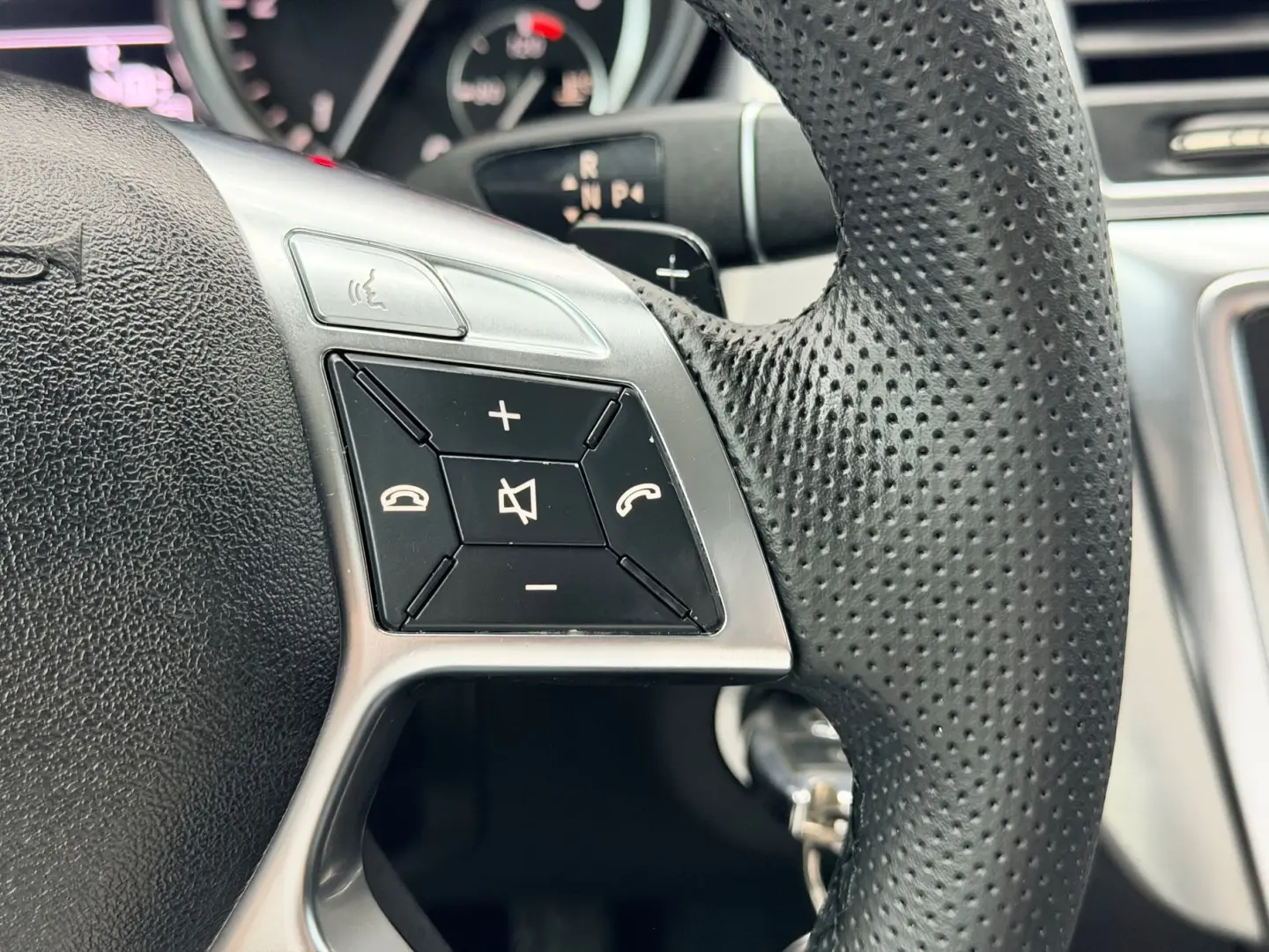 MERCEDESBENZ Ml 2012  2.2.D E6 Garantie 12 Luni Rate Avans 0