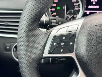 MERCEDESBENZ Ml 2012  2.2.D E6 Garantie 12 Luni Rate Avans 0