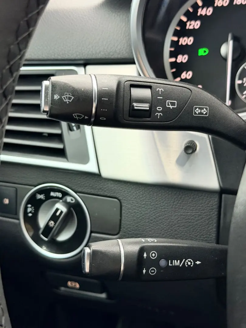 MERCEDESBENZ Ml 2012  2.2.D E6 Garantie 12 Luni Rate Avans 0