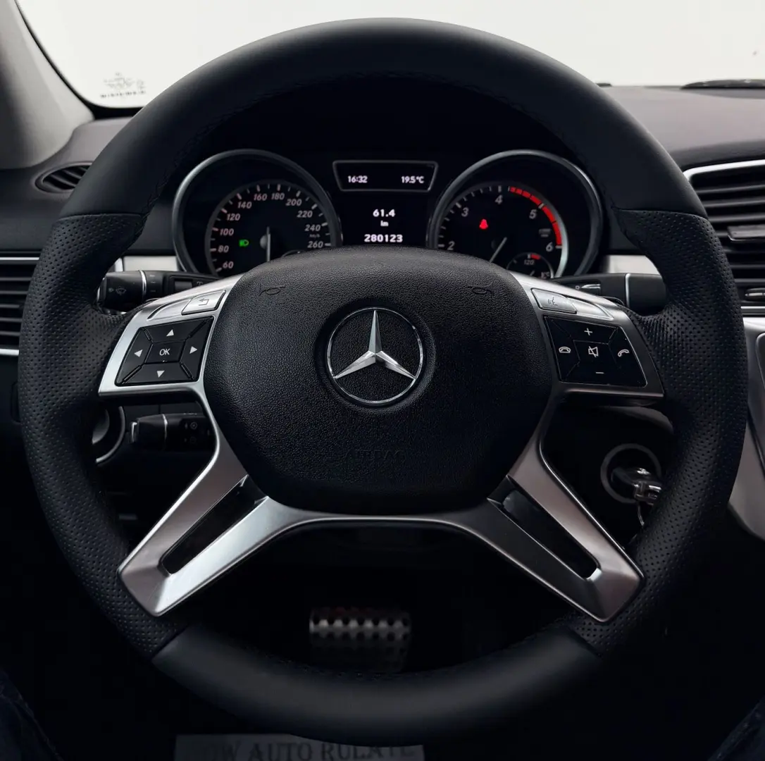 MERCEDESBENZ Ml 2012  2.2.D E6 Garantie 12 Luni Rate Avans 0