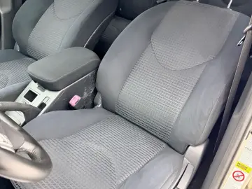 TOYOTA Rav-4 2008 2.2D E4 4X4 Garantie 12 Luni Rate Avans 0