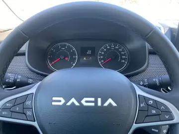 Dacia Logan TCe 90 CVT Prestige