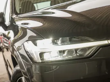 VOLVO XC60 T6 PLUG-IN HYBRID AWD INSCRIPTION