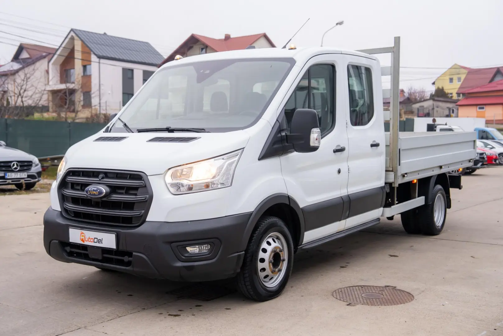Ford TRANSIT 350 2.0 EcoBlue 130 CP L3 DCIV RWD Base