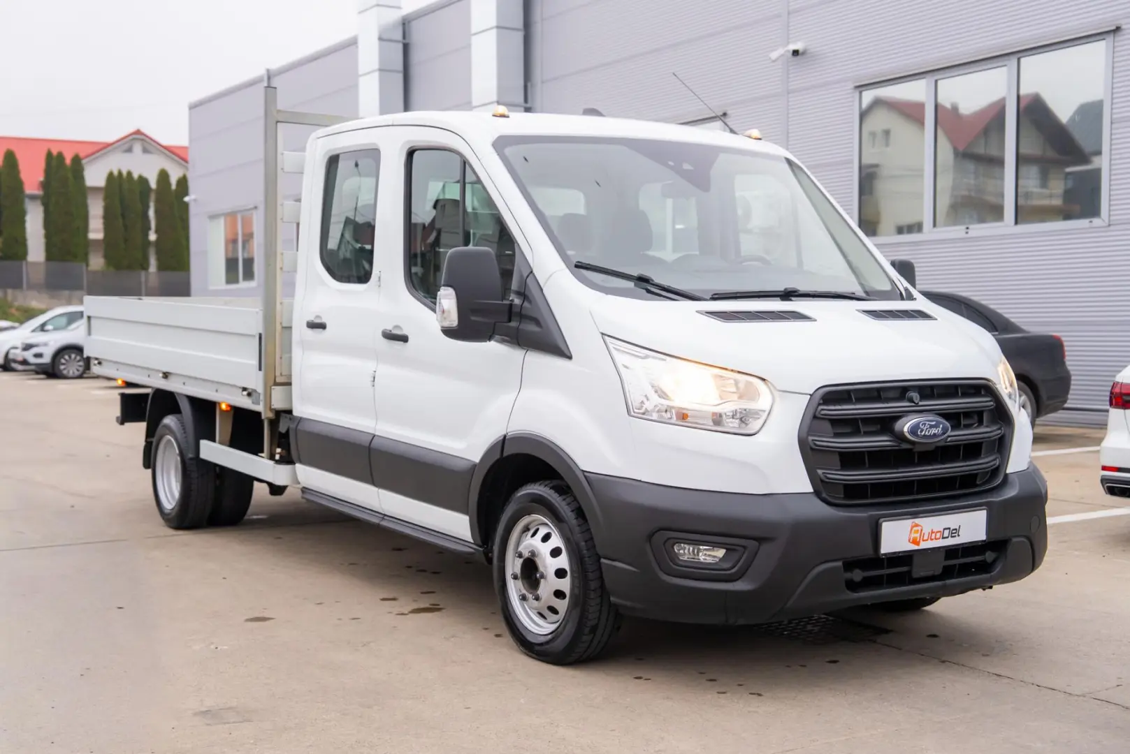 Ford TRANSIT 350 2.0 EcoBlue 130 CP L3 DCIV RWD Base