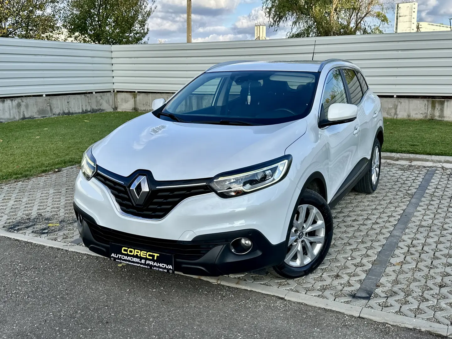 Renault Kadjar  1.5 diesel 110 cai  navigatie garantie rate