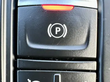 Renault Kadjar  1.5 diesel 110 cai  navigatie garantie rate