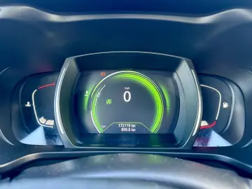 Renault Kadjar  1.5 diesel 110 cai  navigatie garantie rate