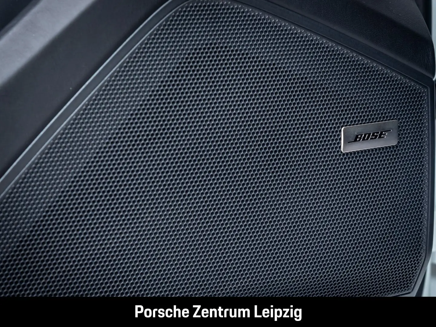 Cayenne E-Hybrid Surround-View BOSE Luftfederung