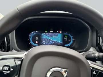 XC60 T6 AWD Plug-in Hybrid Plus Dark