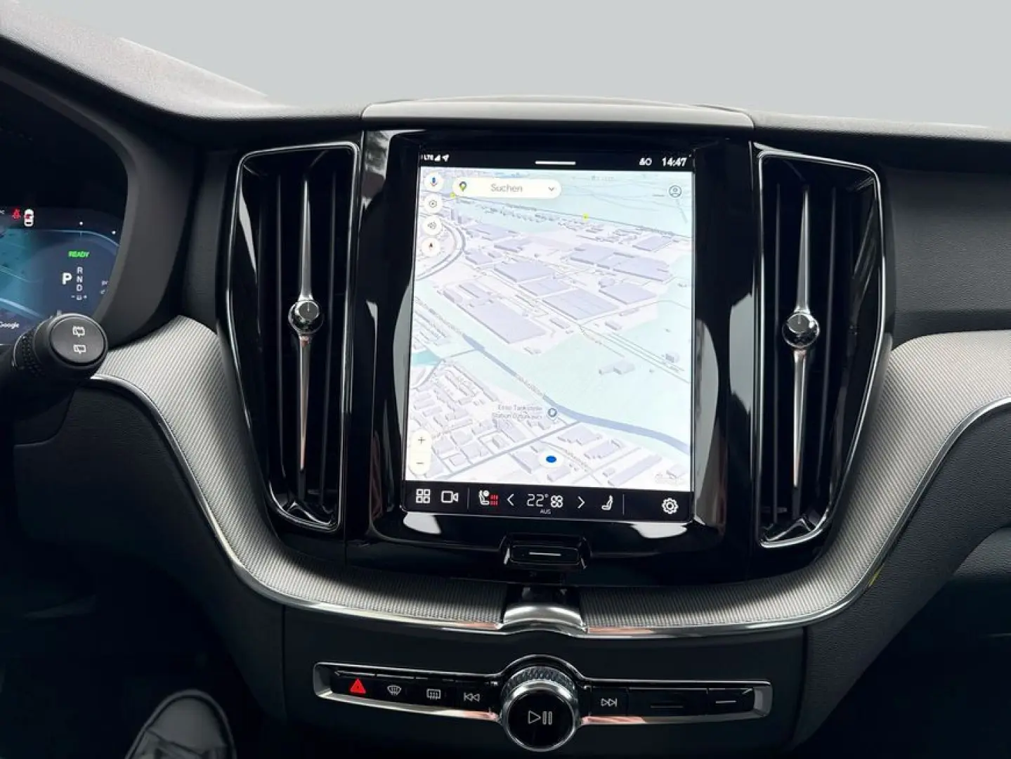 XC60 T6 AWD Plug-in Hybrid Plus Dark