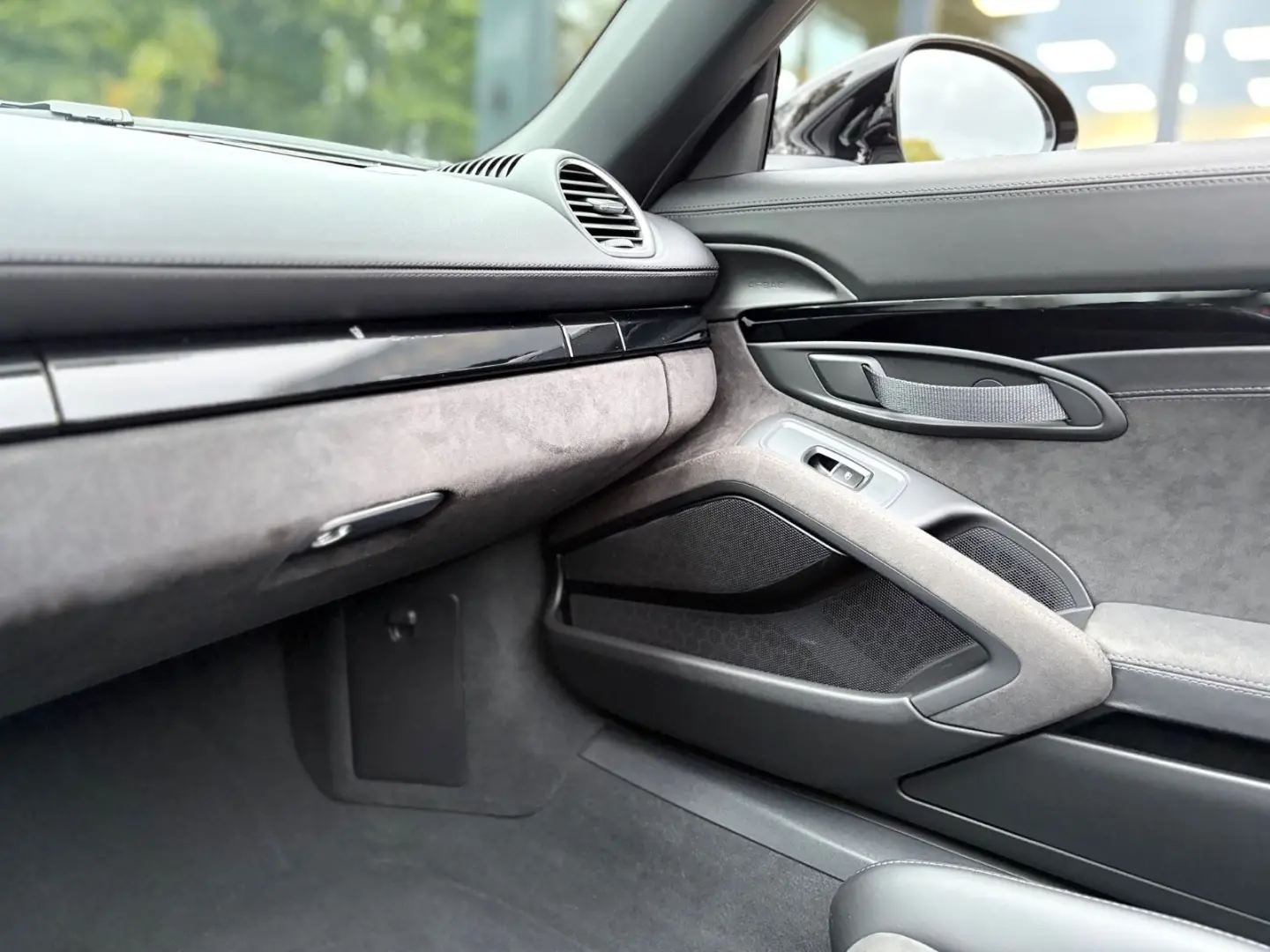 718 BOXSTER SPYDER  1.HAND SCHALENSITZE CARBON