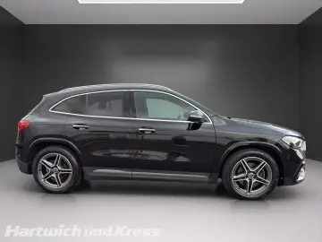 GLA 200 d 4Matic AMG Line Premium Plus Burmester