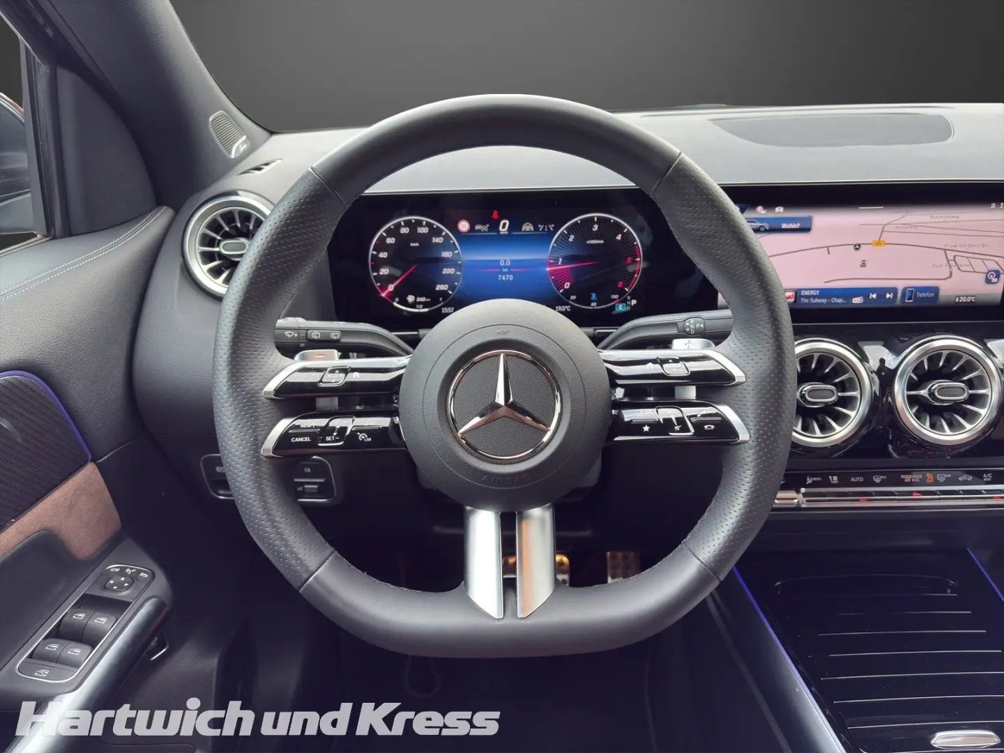 GLA 200 d 4Matic AMG Line Premium Plus Burmester