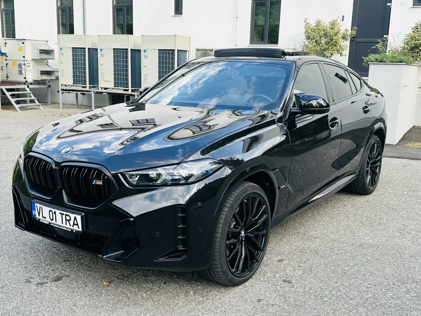 BMW X6 M60