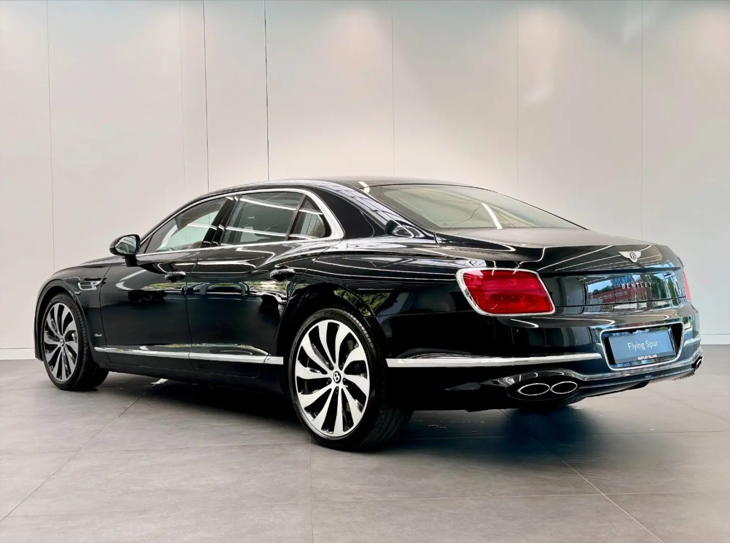 Flying Spur Azure V8