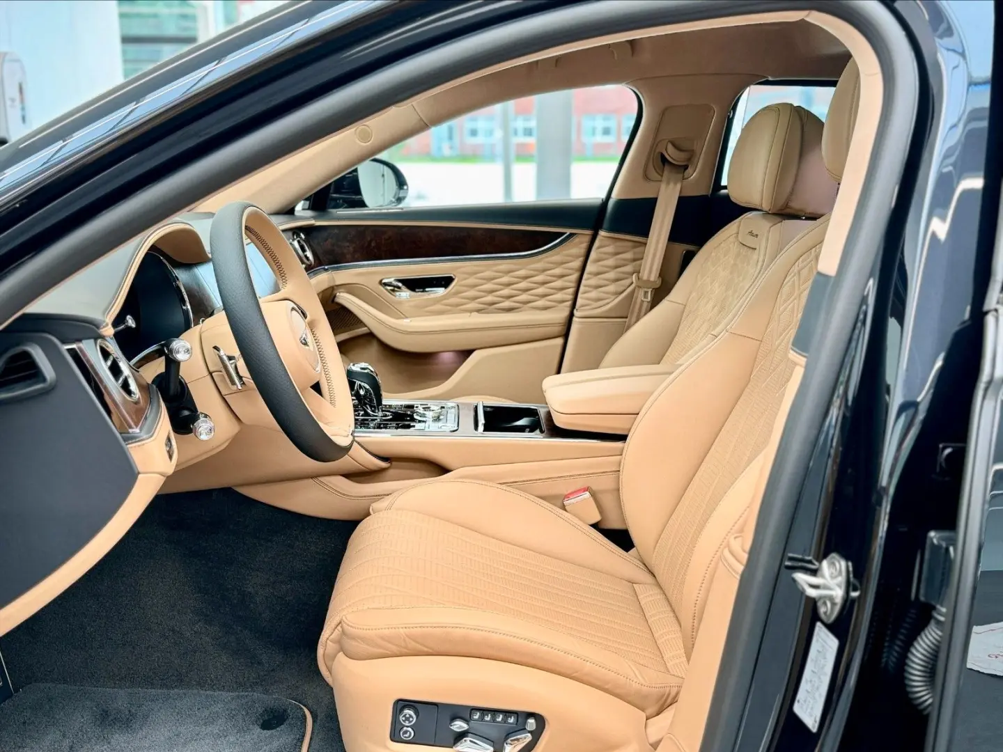 Flying Spur Azure V8