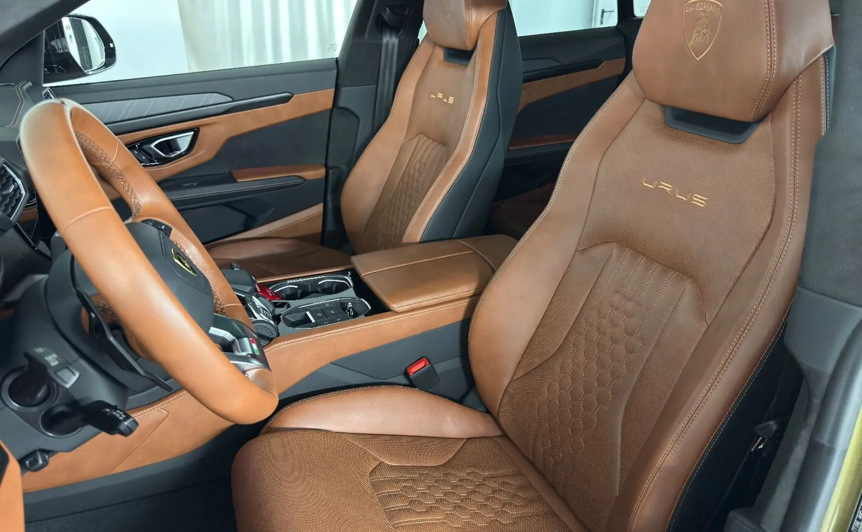 Lamborghini Urus S 3D-B&O Pano Style-Paket