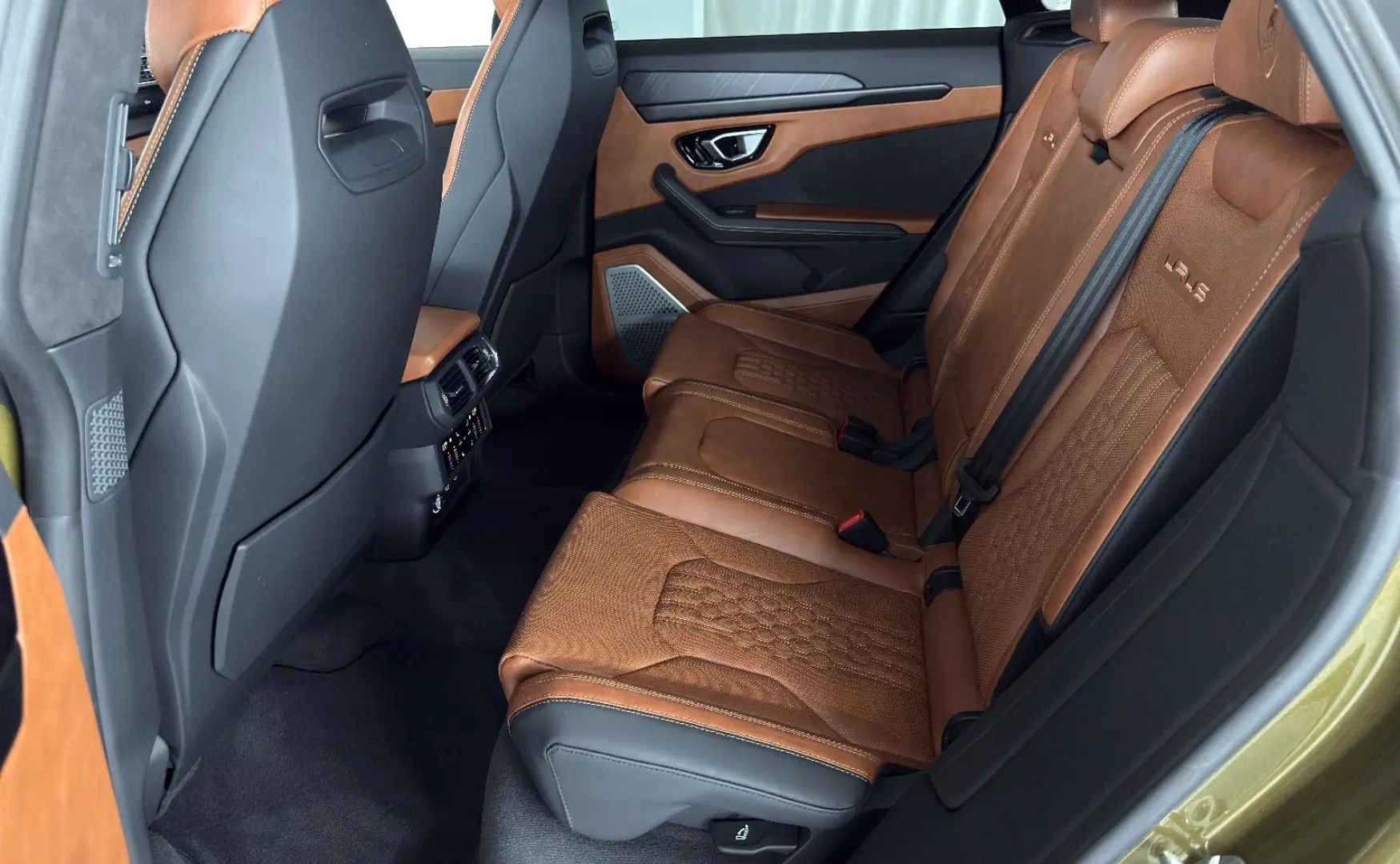 Lamborghini Urus S 3D-B&O Pano Style-Paket