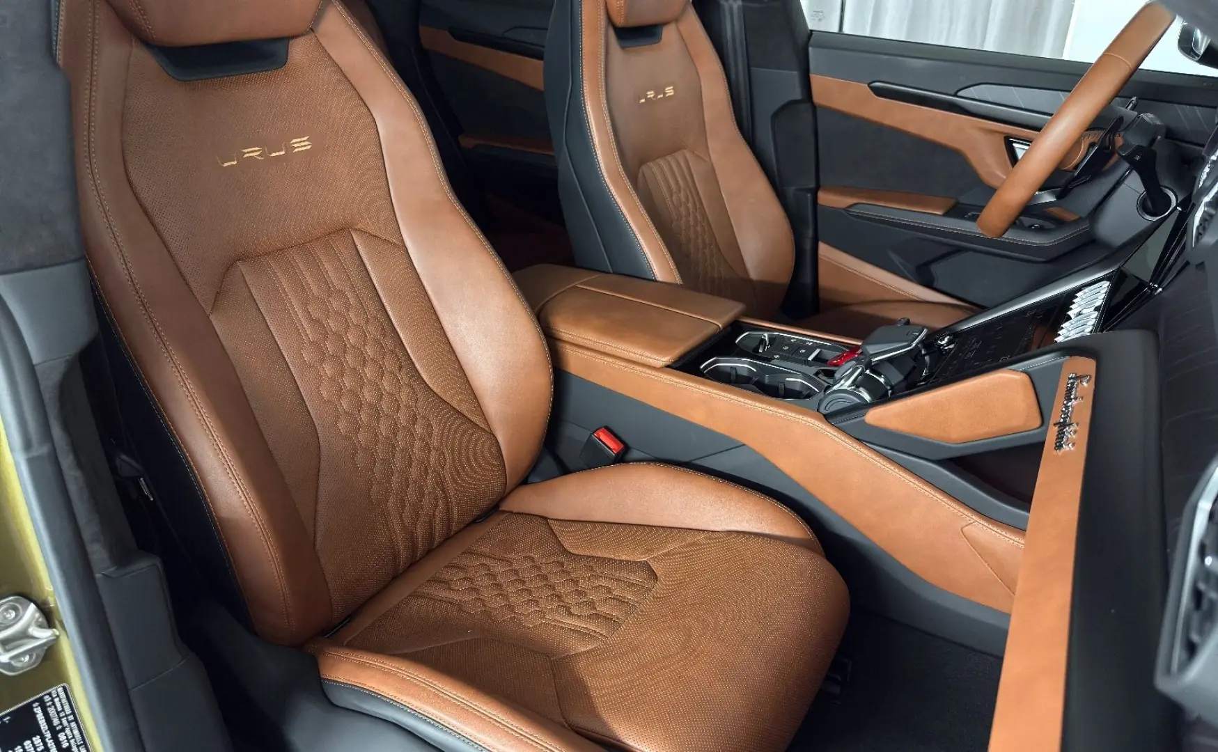 Lamborghini Urus S 3D-B&O Pano Style-Paket