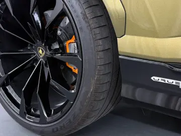 Lamborghini Urus S 3D-B&O Pano Style-Paket