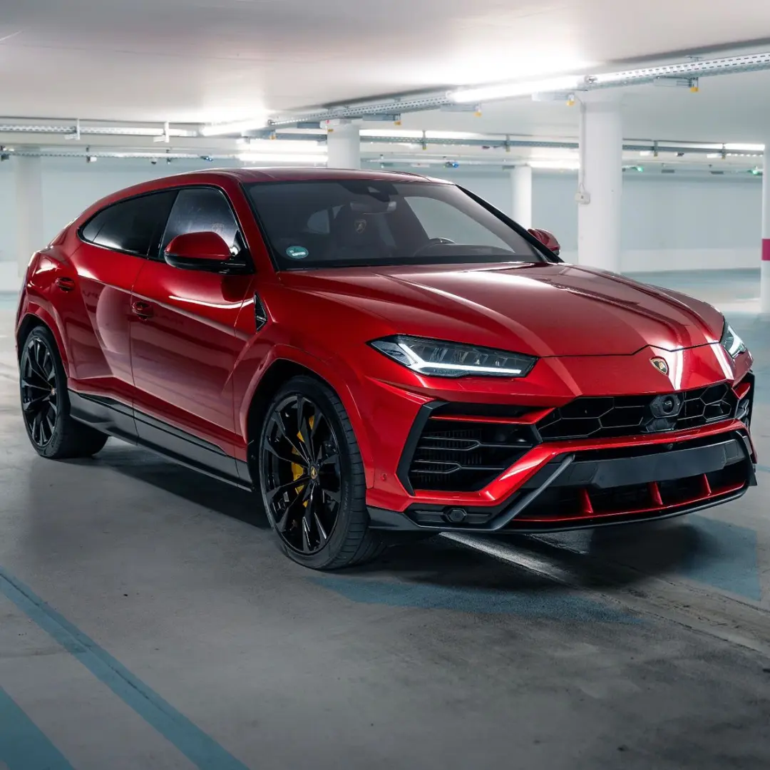 Lamborghini Urus   B&O PANO Q-CITURA CARBON MASSAGE